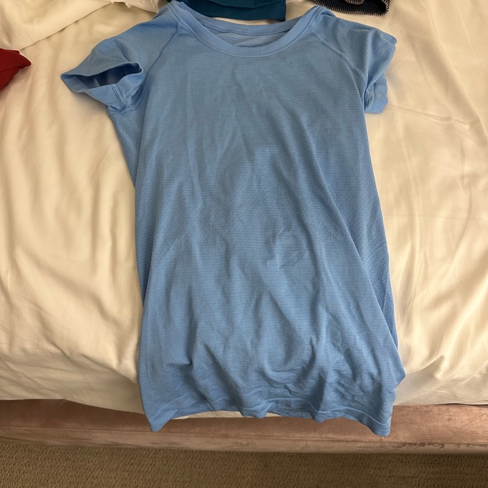 Lululemon Athletica Blue Muscle Tee